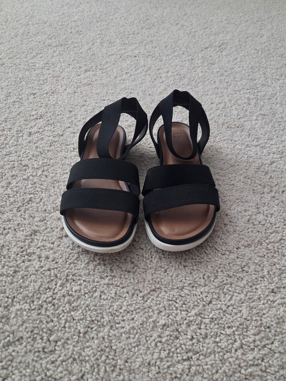 Black Strappy Elastic Sandals for Women